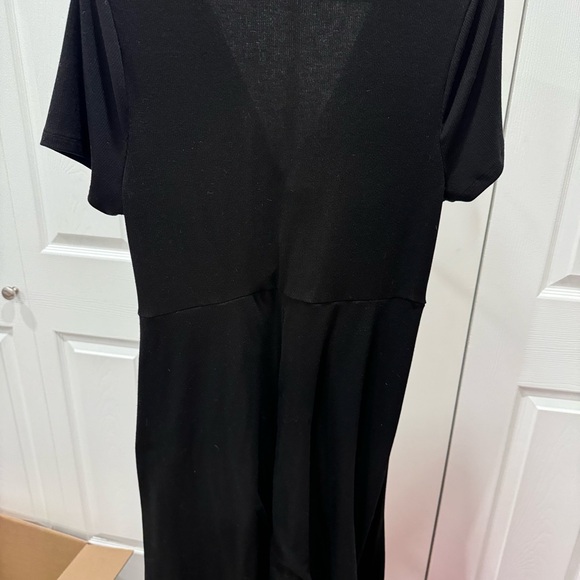 Torrid Mini Rib Knit Twist Front Skater Dress Size 0 (size large) - Picture 3 of 7